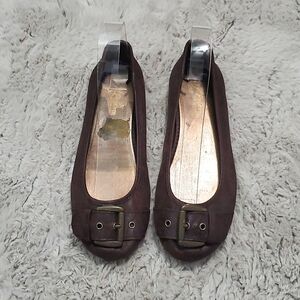 Brown belt buckle flats shoes